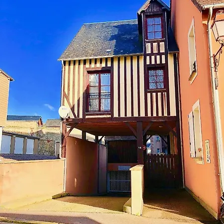 L'eau Sur Le Mat Avec Terrasse Et Parking Honfleur