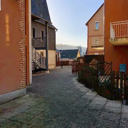 L'eau Sur Le Mat Avec Terrasse Et Parking Honfleur